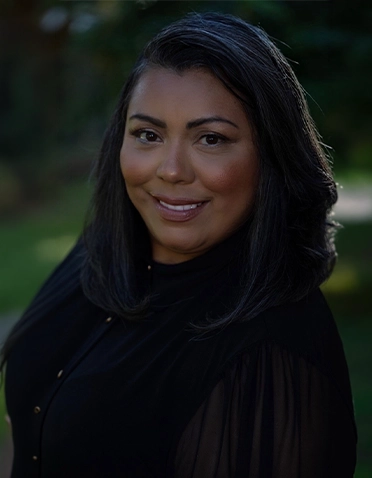Ariane Fikki headshot